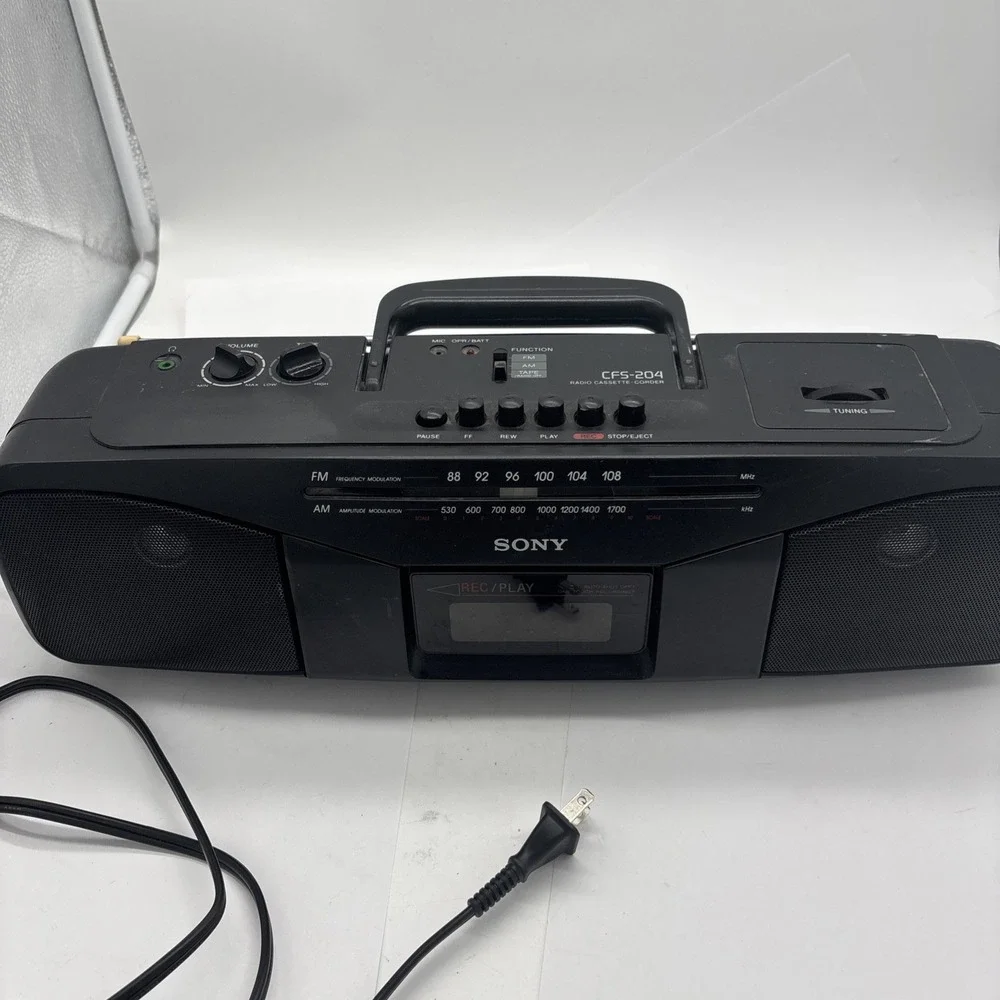 Vintage Sony CFS-204 Raido Dual Cassette Recorder  Boombox. Tape Needs Repair.